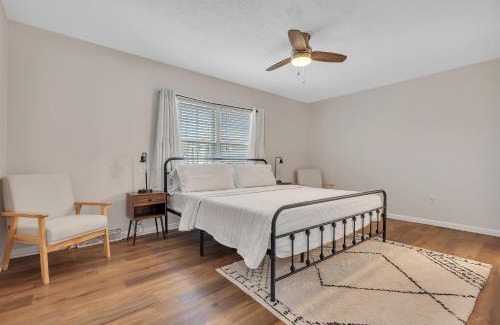 Kings Grant Casa | Charming Ranch in Wilmington