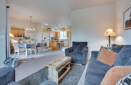 Redmond Casa | Charming Redmond Townhome w/ Resort Amenities