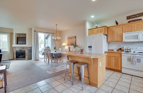 Redmond Casa | Charming Redmond Townhome w/ Resort Amenities
