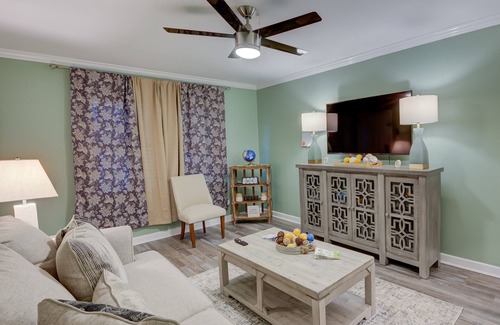 Highland Historic District Casa | Charming Remodeled Home close to several hospitals, downtown,.