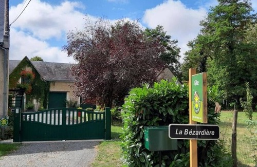 Beaumont-la-Ronce Cabaña | Casa de campo acogedora cerca de Tours, con jardín privado y bicis
