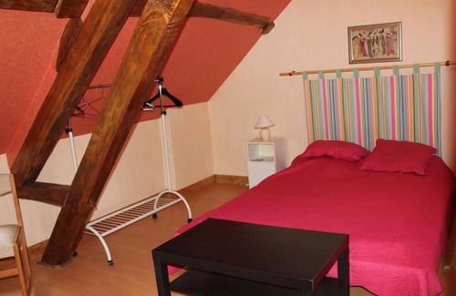 Neung-sur-Beuvron Cabaña | Casa renovada en Sologne: 3 habitaciones, jardín, cerca de Chambord y Beauval