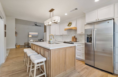 Frisco Casa | Charming renovated 3-bedroom bungalow with WiFi and AC in fabulous Frisco TX