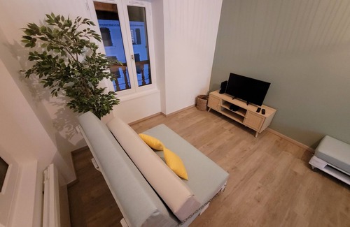 Hagetmau Apartamento | Charming renovated apartment in the heart of Hagetmau