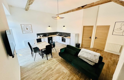 Civaux Casa | Charming renovated barn near Futuroscope