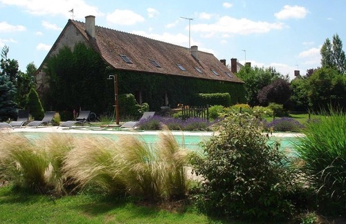 Migne Cabaña | Casa rural pintoresca con piscina en el corazón de la naturaleza, perfecta para familias