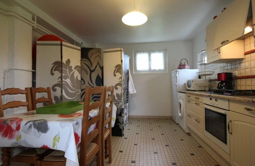 Champosoult Cabaña | Casa Rural Renovada con Jardín y Todas las Comodidades en Entorno Verde y Tranquilo