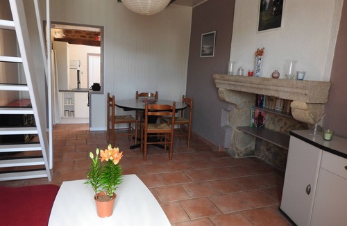 Melrand Casa | Charming renovated stone house in a country village