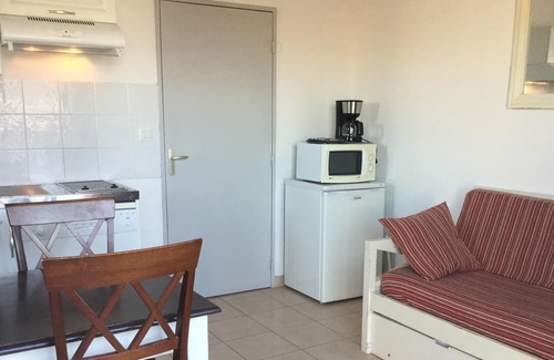 Mouries Cabaña | Bonita casa de campo, en el corazón de los Alpilles, con piscina climatizada, 4 personas.