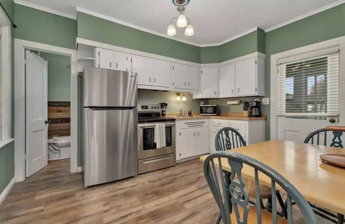 Ottawa Casa | Charming Retreat near Starved Rock and Downtown