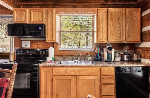 Townsend Cabina | Charming Riverfront Cabin* EV Chrg * Fish * Swim *