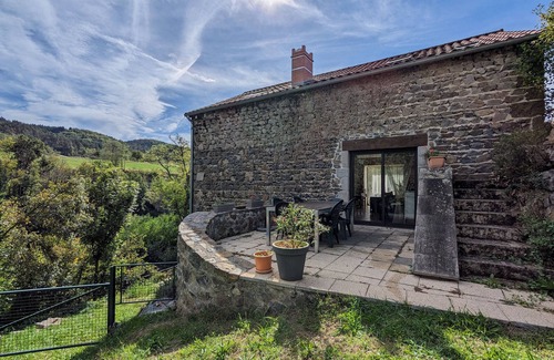 Cerzat Cabaña | Casa contemporánea junto al río Allier con jardín, cerca de deportes acuáticos y atracciones culturales