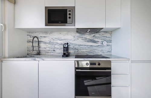 Paco De Arcos Apartamento | Charming Riverview Apartment