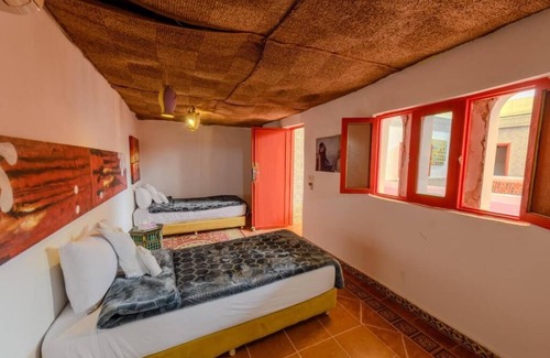 Dar Tazi Casa | Charming Room at Riad in marvelous Fès