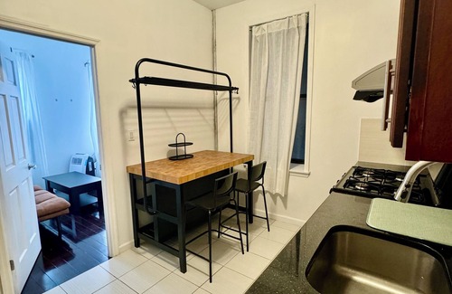 Lower East Side Apartamento | about place