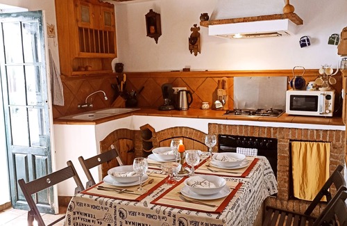 Fuentes de Leon Cabaña | Encantadora Casa Rural en Fuentes de León. Cultura, naturaleza, diversión....