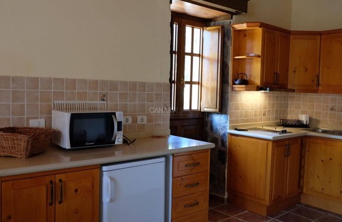 Teror Cabaña | Charming Rural Estate nestled in Historic Teror, Gran Canaria with Ons