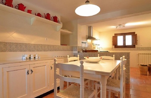 Valdetortola Casa | Casa rural con encanto con piscina para grupos en Cuenca