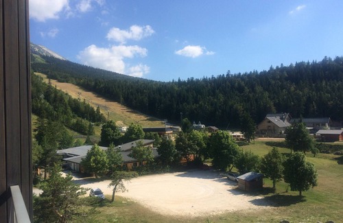 Correncon-en-Vercors Apartamento | Bonito estudio en la naturaleza con balcón y acceso directo a las pistas, Corrençon-en-Vercors
