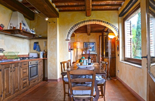 Paciano Otro | Sagrantino encantador con piscina infinita salada y escuela de cocina