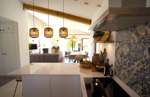 Salema Villa | VILLA CON ENCANTO SALEMA - VISTA AL MAR - PISCINA PRIVADA - AIRE ACONDICIONADO