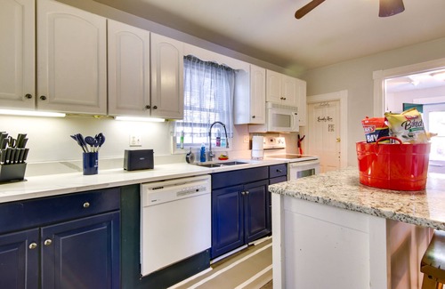 Salisbury Casa | Charming Salisbury Getaway w/ Grill & Fire Pit!