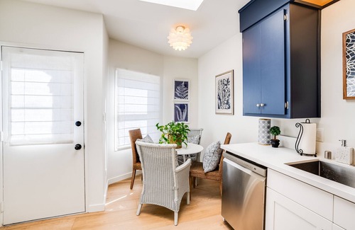 North of Montana Cabaña | Charming Santa Monica Guesthouse - amazing location