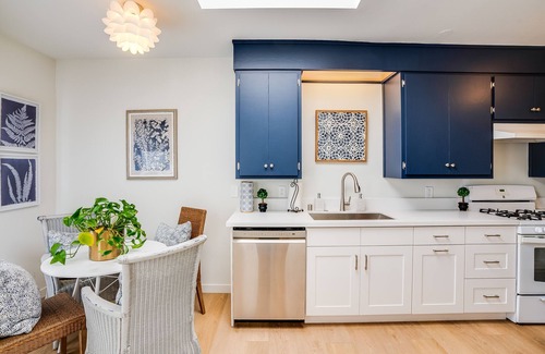 North of Montana Cabaña | Charming Santa Monica Guesthouse - amazing location