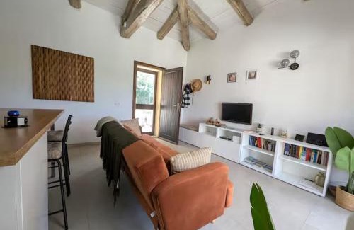 Ruoni Chalet De Esquí | Charming Sardinian Dream Home