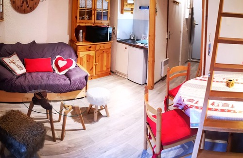 Habere-Poche Apartamento | Encantador estudio amueblado de Saboya a 500 metros de las pistas