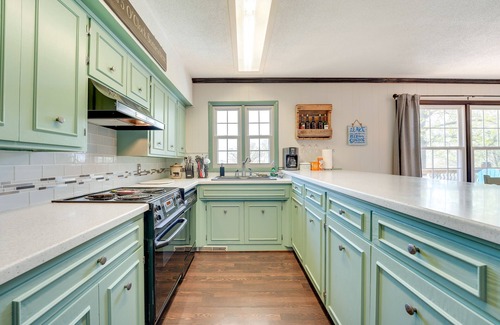 Shell Knob Casa | Charming Shell Knob Home: 16 Mi to Dogwood Canyon!