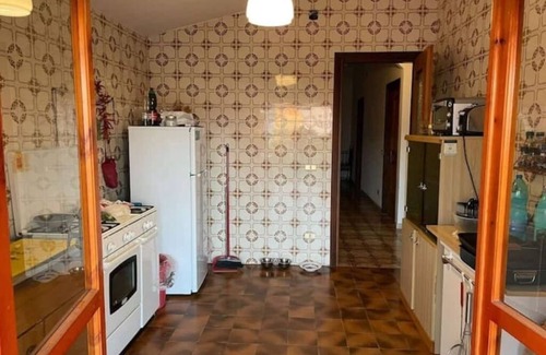 Diamante Casa | Charming Single Room with Balcony in the Heart of Diamante