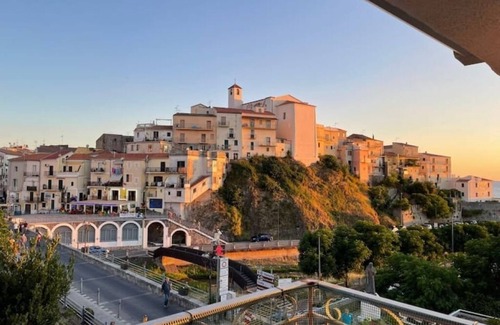 Diamante Casa | Charming Single Room with Balcony in the Heart of Diamante