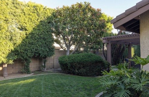 Fountain Valley Casa | Charming & Spacious 4-bedroom house with AC and WiFi in Fountain Valley