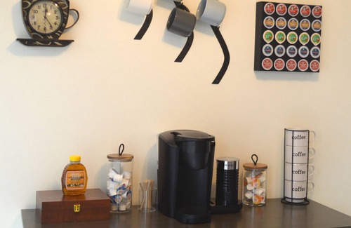 Antioch Casa | Charming, Spacious. 3bd, 1.5 B by - Chain O'Lakes. Kayaks&bikes 30-Day min stay