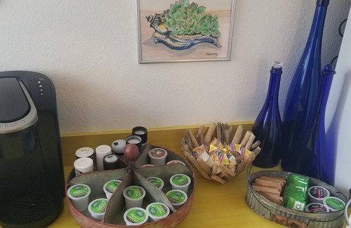 Nags Head Apartamento | Charming Spacious Bungalow. Close to Beach. Clean. Lots of thoughtful extras!