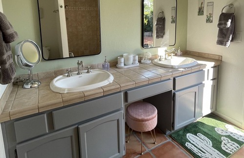 Buenavante Casa | Charming Spanish Home BEST Scottsdale location