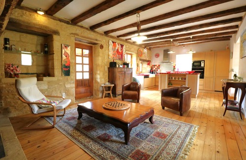 Meyrals Casa | CASA DE PIEDRA CON ENCANTO CON JARDÍN CERRADO Y PISCINA PRIVADA CERCA DE SARLAT