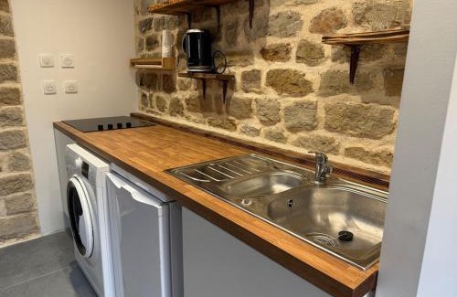 Golbey Apartamento | Charming stone apartment