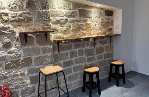 Golbey Apartamento | Charming stone apartment