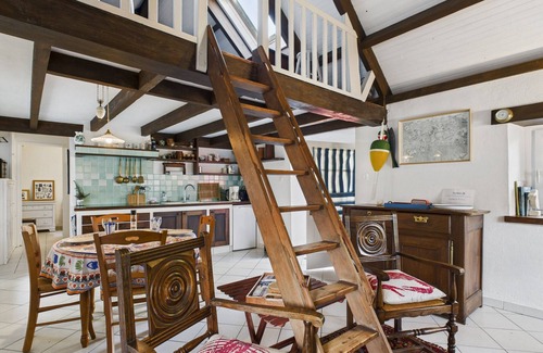 Plouguerneau Chalet De Esquí | Encantadora casa de piedra con vista al mar