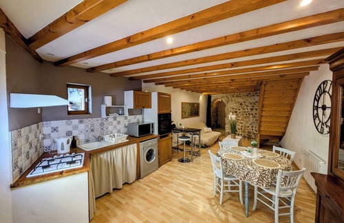 Montelier Casa | Charming stone house with terrace & barbecue, near valence