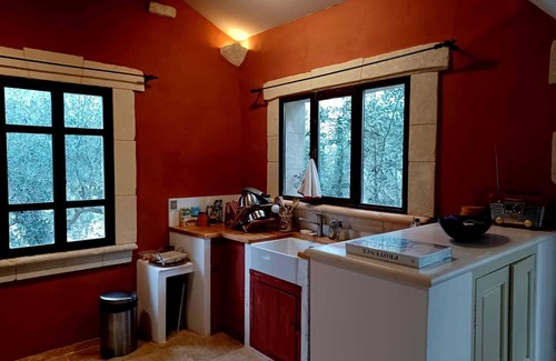 Caseneuve Casa | Charming stonehouse with breathtaking views of the Luberon national park