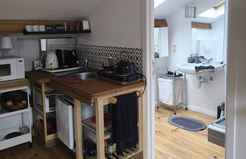 Chaumont-Gistoux Apartamento | Charming Studio in the Heart of the Forest