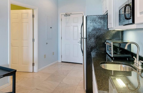 Rosemary Beach Condominio | Charming Studio for 2 - Pool Views - Next Door to Alys!
