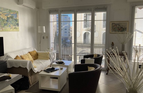 Cannes City Centre Apartamento | encantador centro de estudio Croisette de Cannes frente al mar