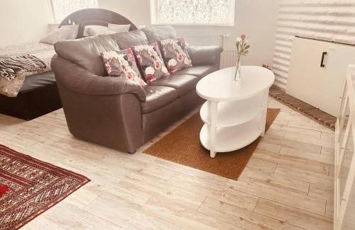 Sollentuna Apartamento | Charming Studio Flat In Sollentuna, Stockholm