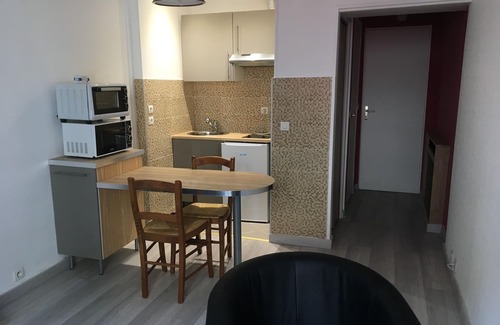 (le) Mesnil Hue Apartamento | Estudio con encanto para 2 en Granville