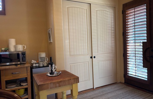 Tubac Apartamento | Charming studio in beautiful Tubac with AC, WiFi