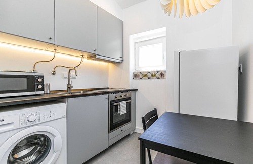 Alfama Apartamento | Charming Studio in Graça Overlooking the Tagus River